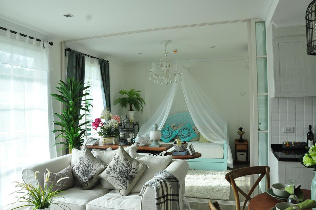 Summer Hua Hin Condominium Rum bild